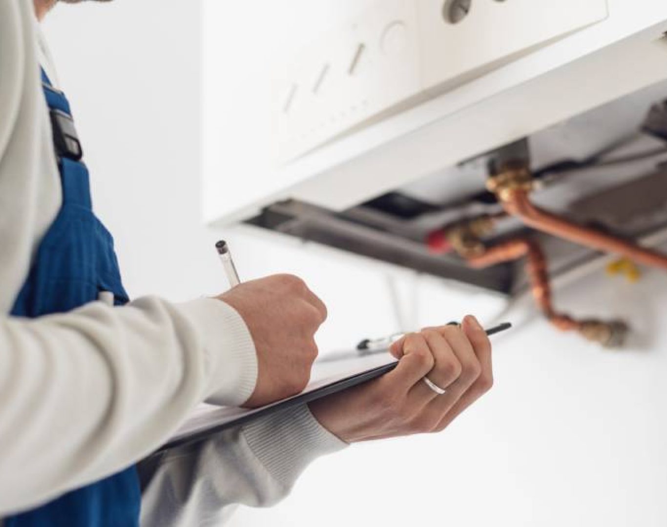 Pelican Heating & Air professional HVAC technician